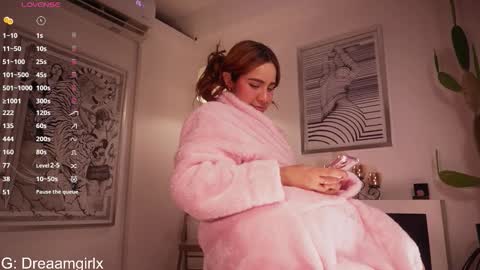 Isabella online show from September 22, 4:00 am