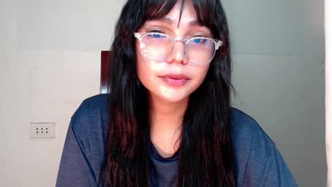 Snapshot of your_fantastic_chinnie chatting on October 16, 1:58 pm chinnie online show from October 16, 1:58 pm