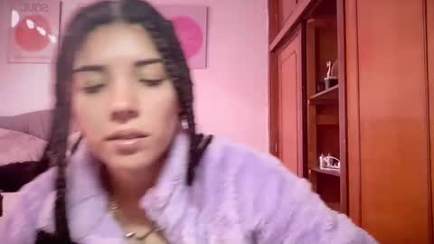 Snapshot of your_girl_of_dreams chatting on January 4, 5:37 pm Natt online show from January 4, 5:37 pm