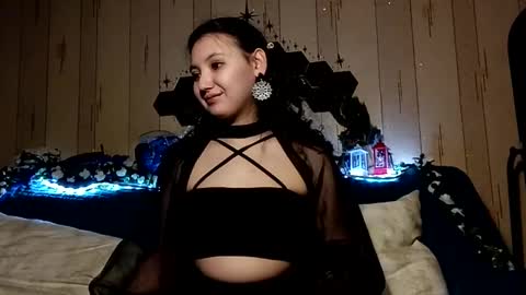 Lilly online show from December 14, 1:16 pm