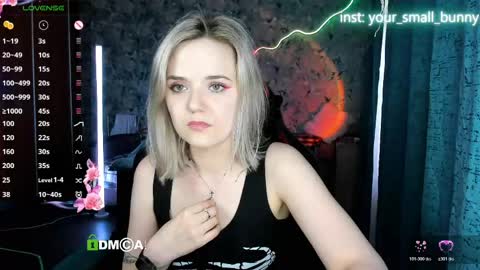 Molly online show from June 7, 7:04 am