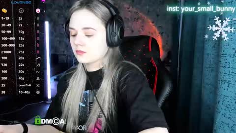 Molly online show from February 6, 2:15 am