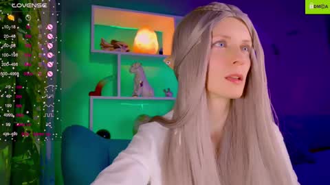 your_spring online show from October 30, 12:46 am