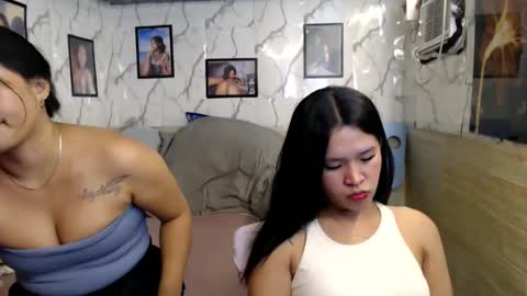 your_twinkletoes18 online show from May 29, 9:29 am