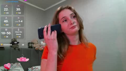 creamysister online show from January 24, 8:32 pm