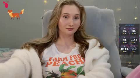 creamysister online show from April 13, 6:20 pm