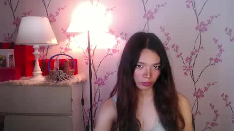 KESHA online show from February 12, 3:17 pm