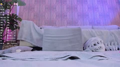 Mary online show from March 26, 9:22 am