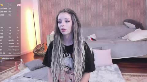 Snapshot of youreyesgazm chatting on February 25, 8:58 am Mary online show from February 25, 8:58 am