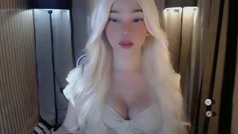 maureen love you online show from October 2, 7:08 pm