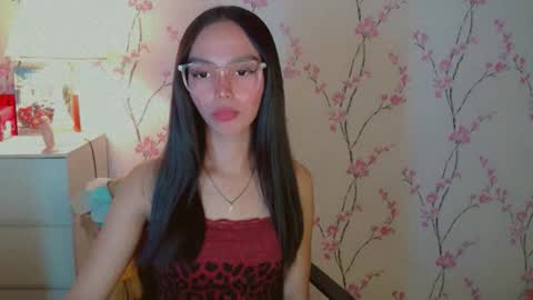 RICCIE MAE online show from September 12, 5:19 am