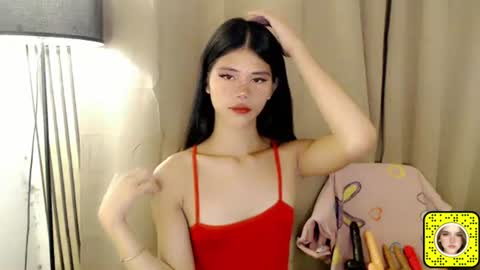 Vivian online show from July 9, 9:06 pm