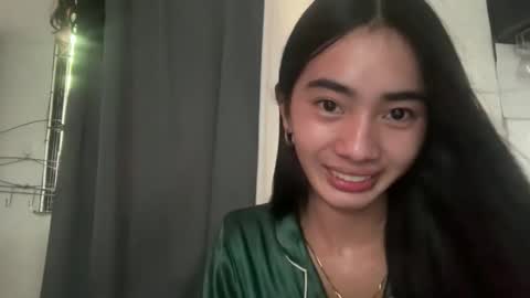 yourgirlsweet_kishia online show from May 18, 5:57 am