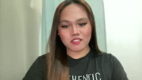 yourhotgirl_lyn online show from July 25, 7:26 am