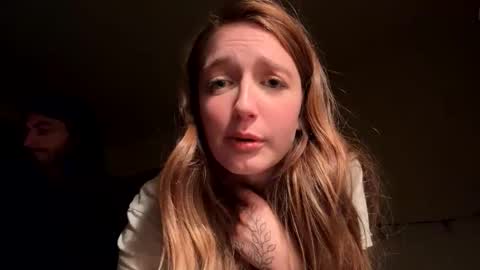 yourhotmother online show from November 28, 5:21 am