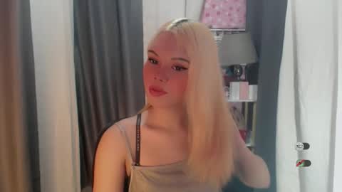 KYLIE MORE online show from June 7, 7:26 am