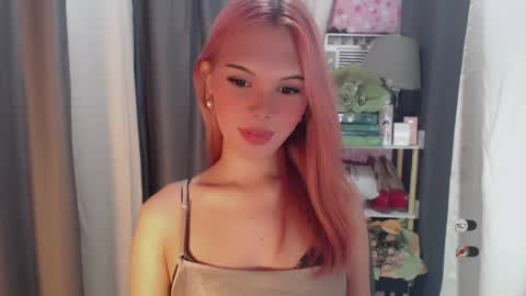 KYLIE MORE online show from July 28, 6:20 pm