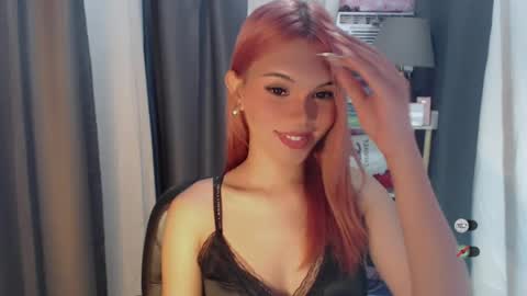KYLIE MORE online show from July 25, 1:07 pm