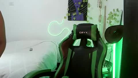 Serena online show from November 30, 1:43 am