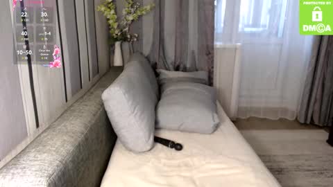 Snapshot of yourplanetoflove chatting on February 24, 3:31 am matypleazure online show from February 24, 3:31 am