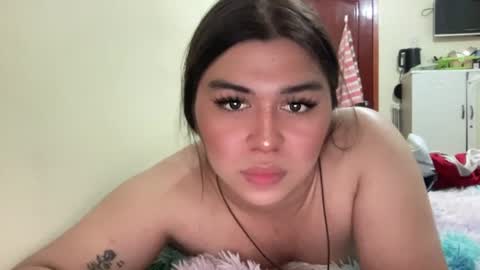 Yanahh online show from June 19, 3:59 pm