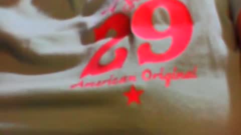 Snapshot of yourshygirl82 chatting on December 26, 6:19 am im MAY online show from December 26, 6:19 am
