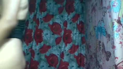 im MAY online show from June 22, 12:15 am