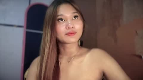 yoursweetgirl_zia online show from July 2, 7:36 am