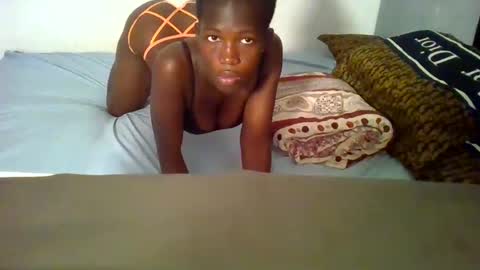 YourXgirlfriend online show from December 22, 8:27 am