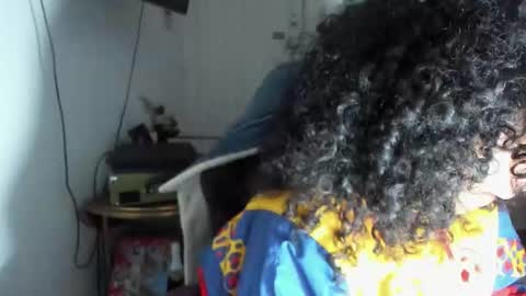 elizabeth  ju   online show from March 27, 11:00 am