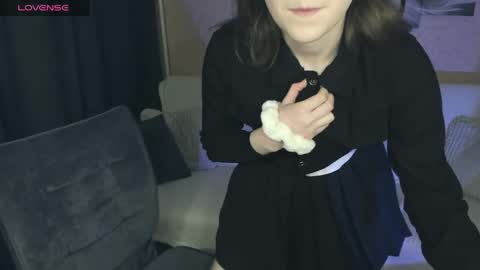 YukiShine online show from April 23, 12:40 pm
