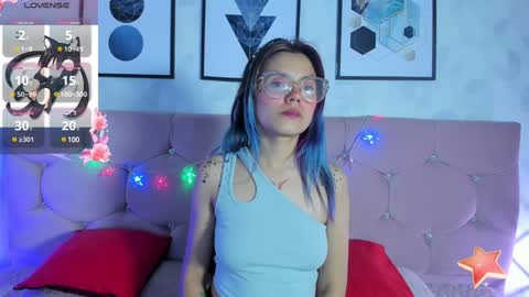 Snapshot of yukki_kuran chatting on January 11, 1:59 am Yukki Kuran online show from January 11, 1:59 am