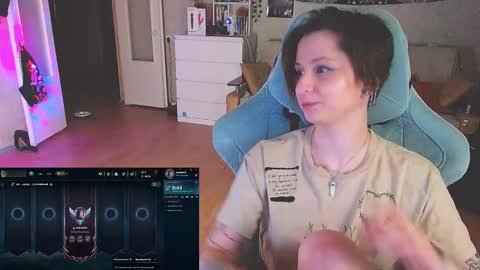 Kris online show from March 1, 7:04 pm