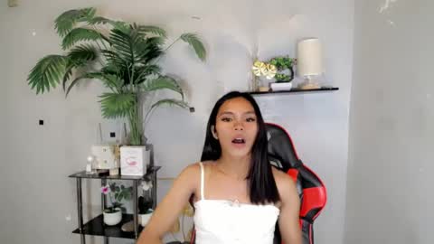 CALL ME YUMLEXX online show from July 10, 1:11 pm