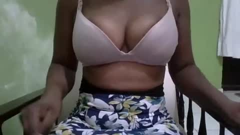 YUMMY online show from October 15, 7:11 am