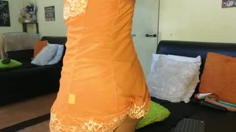 yummylheng online show from July 17, 8:34 pm