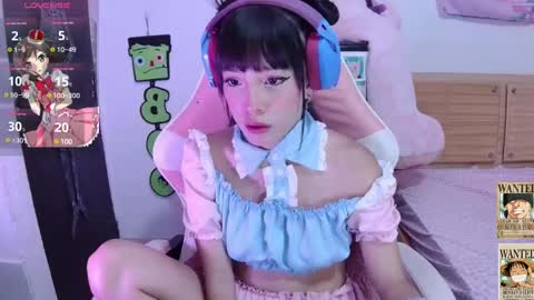 Snapshot of yuna_pink666 chatting on January 29, 1:27 am yuna_pink666 online show from January 29, 1:27 am