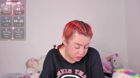 yunahott_ online show from November 11, 3:57 am