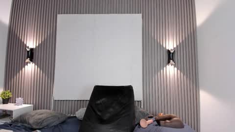 zafira online show from February 12, 1:24 pm