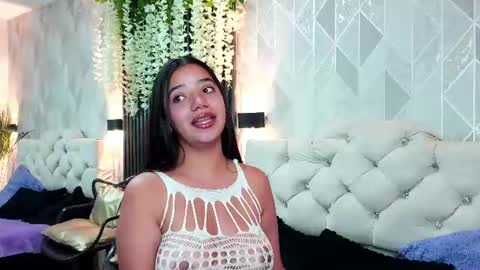 Zaira Bonny online show from July 23, 4:37 pm