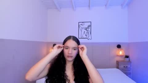 Zaira Pussy extreme online show from October 18, 7:48 pm