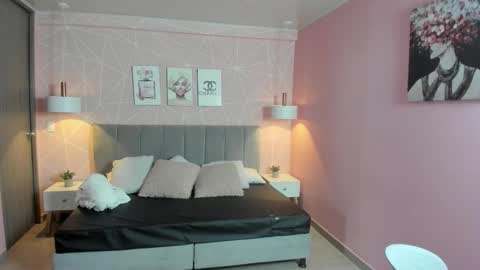 Zara Sweet  online show from October 27, 1:28 pm