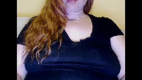 Snapshot of zara_red chatting on February 22, 2:16 pm Kate. if im not here im here foxy red333 online show from February 22, 2:16 pm