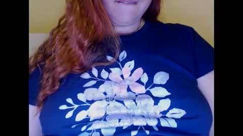 Snapshot of zara_red chatting on January 14, 10:06 am Kate. if im not here im here foxy red333 online show from January 14, 10:06 am