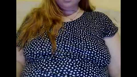 Snapshot of zara_red chatting on March 1, 2:55 pm Kate. if im not here im here foxy red333 online show from March 1, 2:55 pm