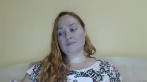 Snapshot of zara_red chatting on September 21, 3:32 pm Kate. if im not here im here foxy red333 online show from September 21, 3:32 pm