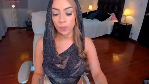 ZARAPVT IS OPEN online show from January 14, 2:49 am