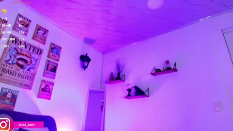 Zara online show from April 9, 8:36 pm