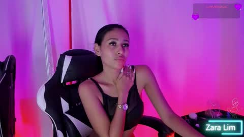 Snapshot of zaralim chatting on October 3, 6:13 pm Zara Lim online show from October 3, 6:13 pm