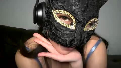 zarayaa_v online show from February 19, 8:14 am